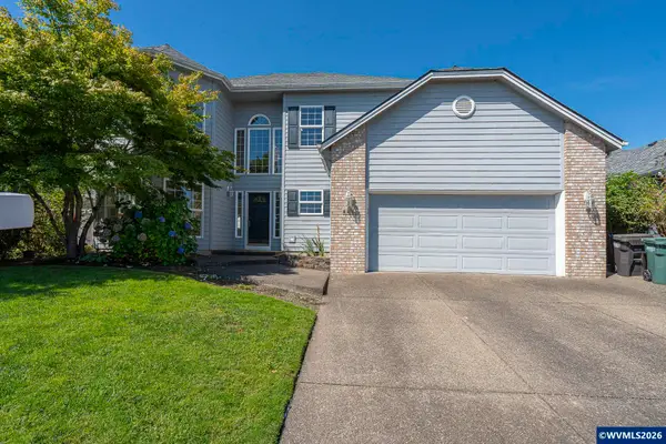448  Park Pl S, Monmouth, OR 97361
