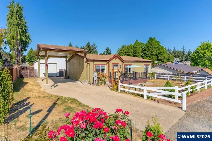 567  Cedar St SW, Willamina, OR 97396 - #2