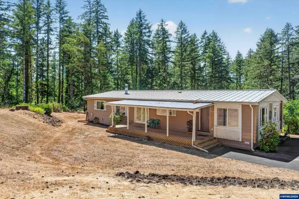 1111  Pioneer Rd, Dallas, OR 97338