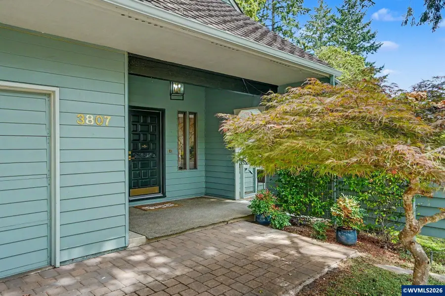 3807 NW Jameson Dr, Corvallis, OR 97330 - #2