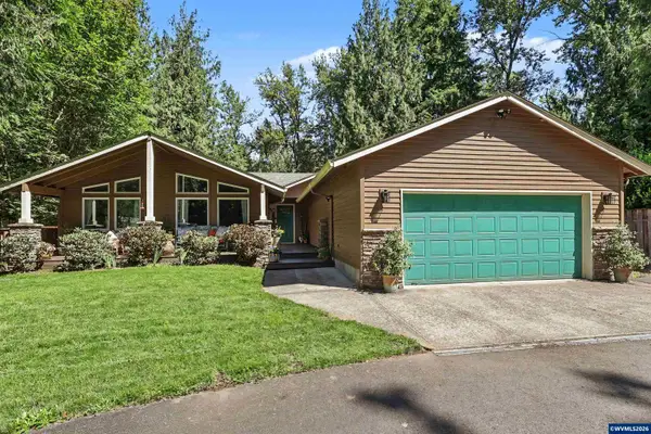19368 SE Summertime Dr, Sandy, OR 97055