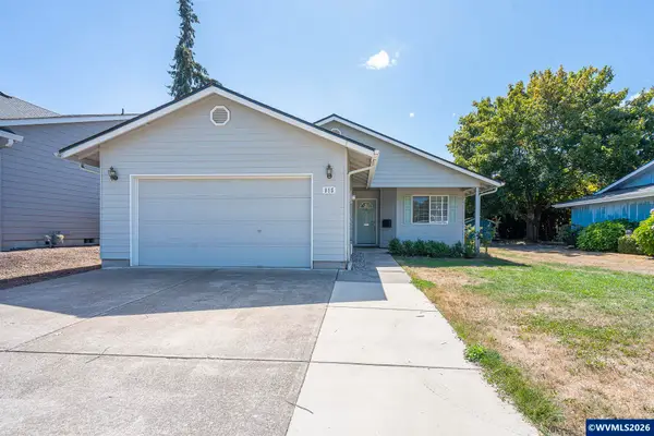 955  Margaret St E, Monmouth, OR 97361