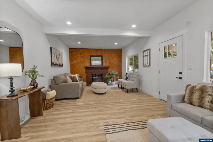 260  20th St SE, Salem, OR 97301 - #3