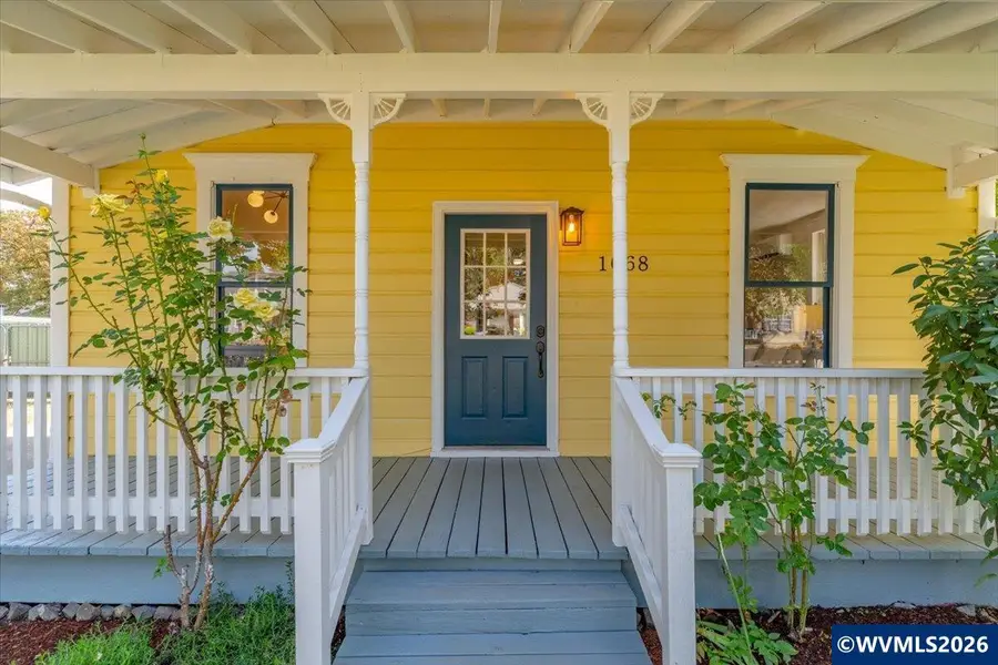 1068 SW Hayter St, Dallas, OR 97338 - #2
