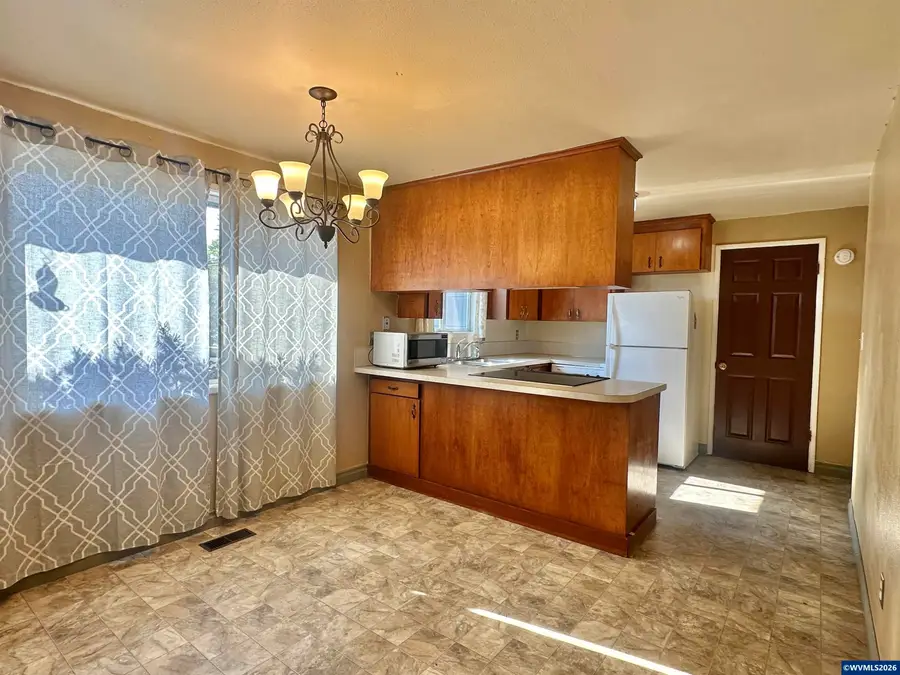 2205 NW Garryanna St, Corvallis, OR 97330 - #3