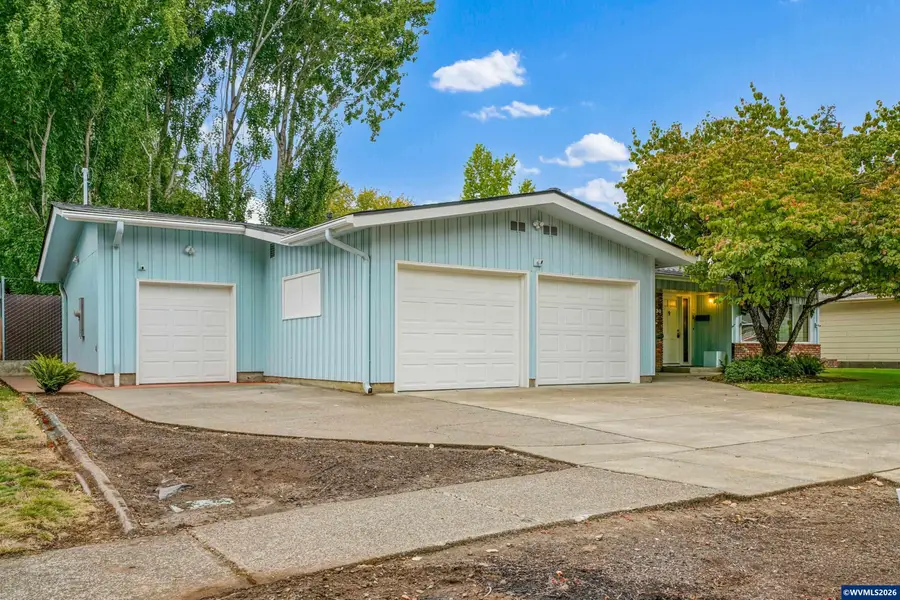 2030  21st St NE, Salem, OR 97301 - #3