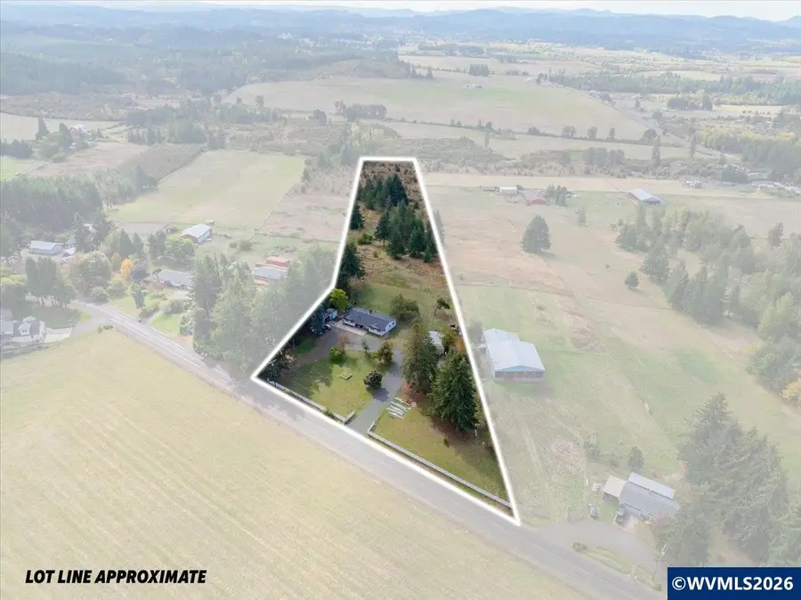 40200  Providence Dr, Scio, OR 97374 - #3