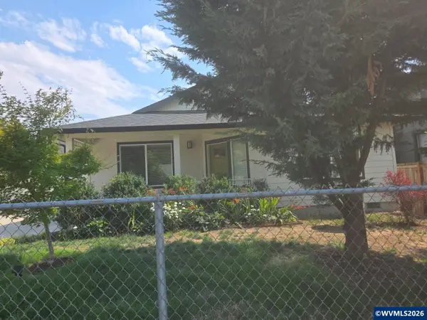 1626  1st Av E, Albany, OR 97321