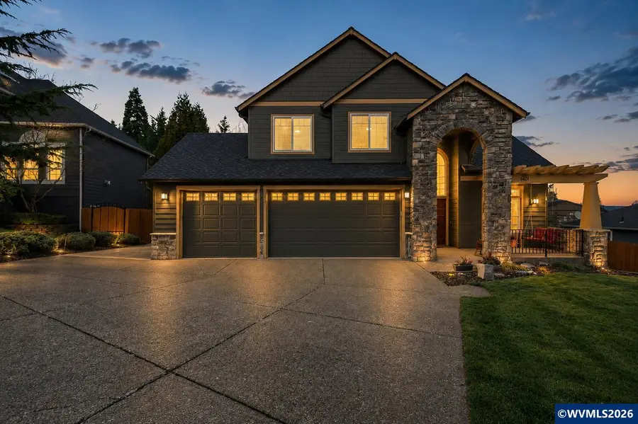 1401  Ranier Lp NW, Salem, OR 97304 - #2