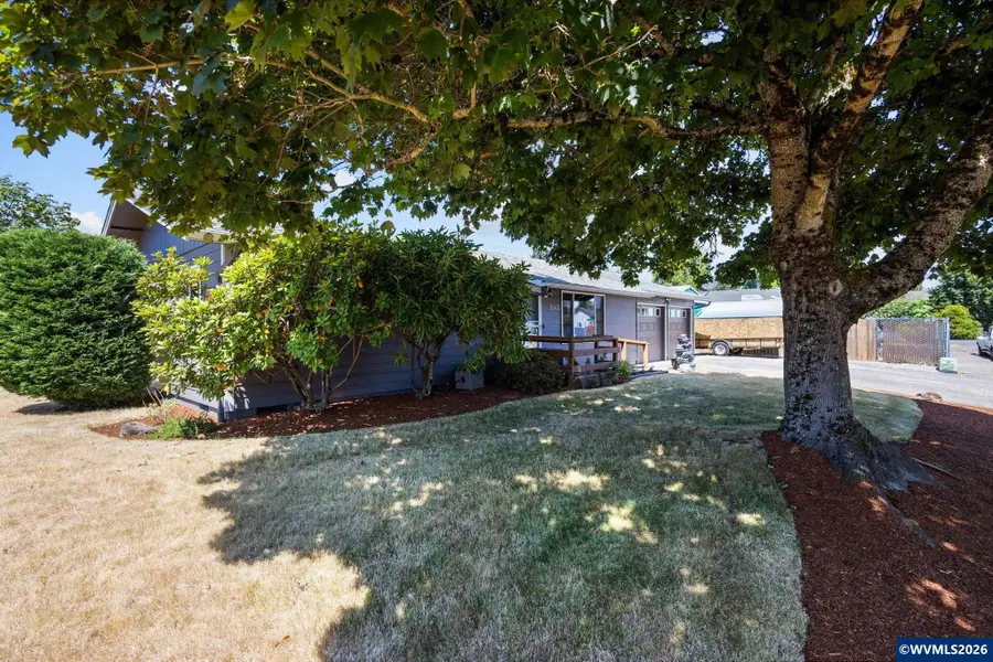 3965  48th Av NE, Salem, OR 97305 - #2