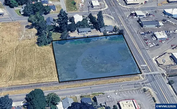 119 N Pacific Hwy, Woodburn, OR 97071