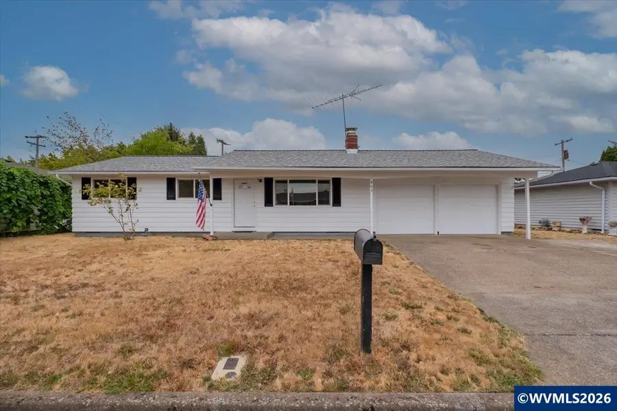 809  33rd Av SE, Albany, OR 97322 - #2