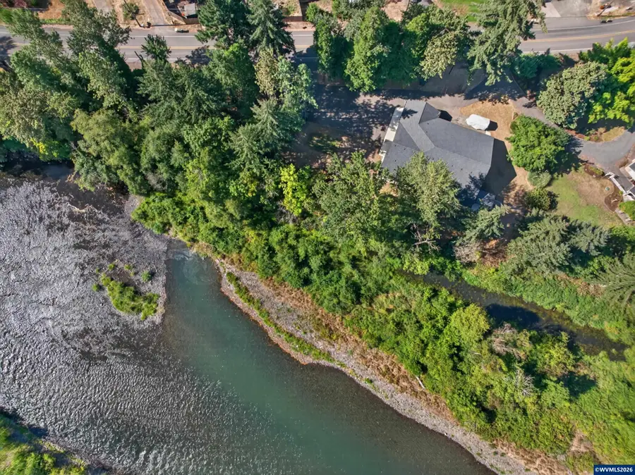 37835  River Dr, Lebanon, OR 97355 - #2