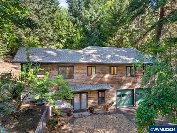 24898  Pleasant View Dr, Philomath, OR 97370
