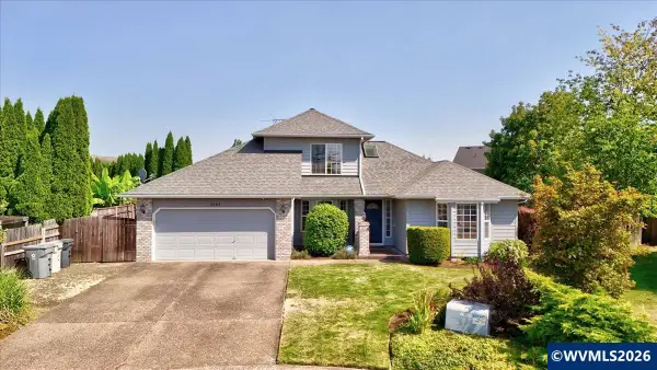 3785  Hemlock Pl SE, Albany, OR 97322
