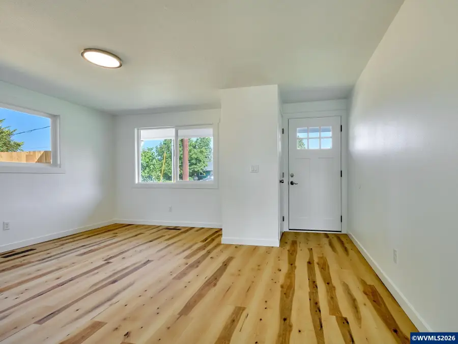 1086  Wilson St, Woodburn, OR 97071 - #3