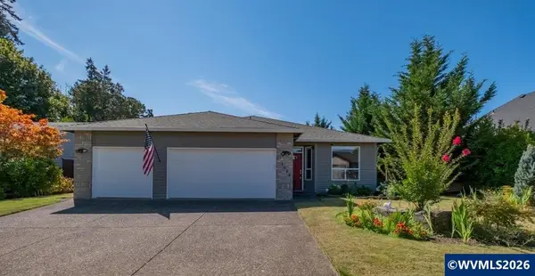 1046  Twinwood Ct NW, Salem, OR 97304