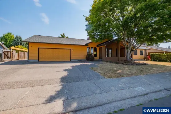 812  Garvord St, Lebanon, OR 97355