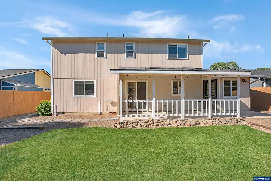 208  Faith St, Jefferson, OR 97352 - #2