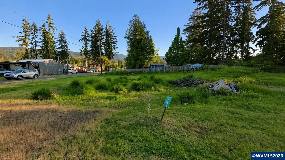 144  Fir St, Gates, OR 97346 - #1