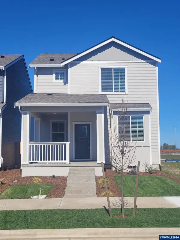 1396  Owl Av, Woodburn, OR 97071