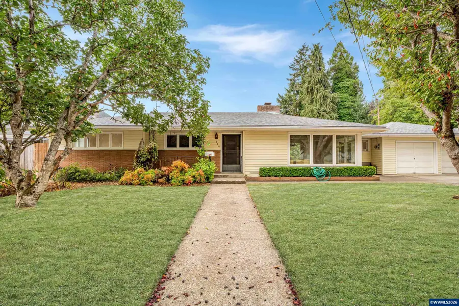 680 E Sherman St, Lebanon, OR 97355 - #2