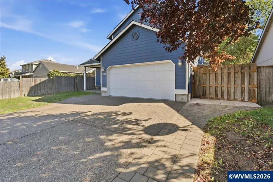 839  Griffin Dr, Monmouth, OR 97361 - #3