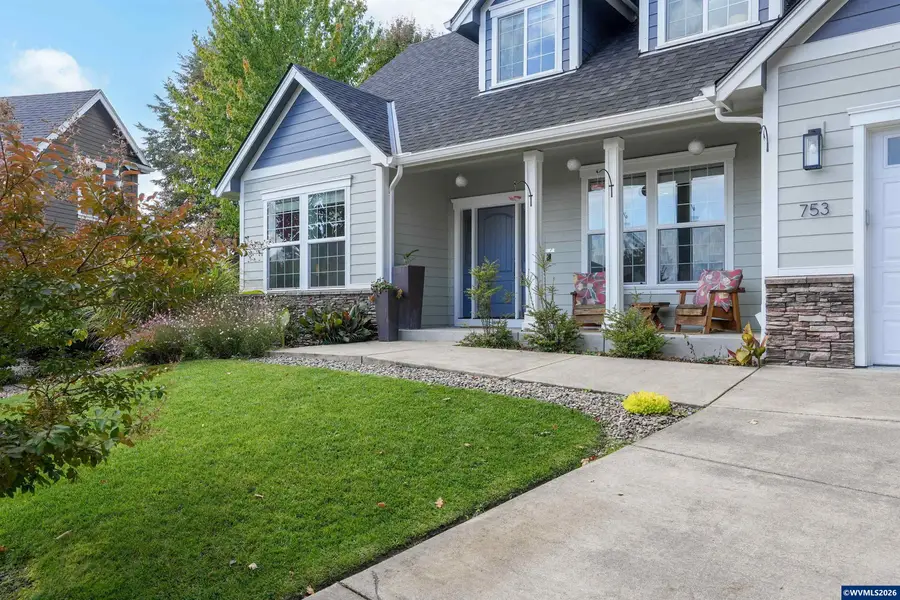 753 SE Guy Ln, Dallas, OR 97338 - #3