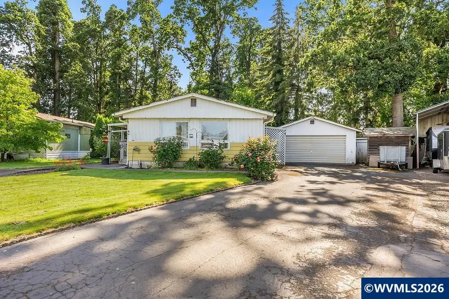 11847  Chateau Dr NE, Woodburn, OR 97071 - #2
