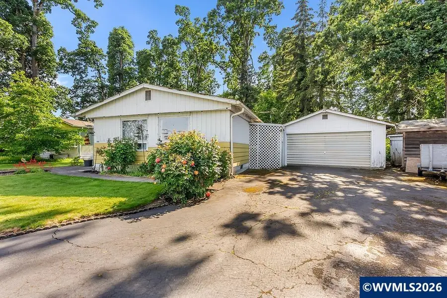 11847  Chateau Dr NE, Woodburn, OR 97071 - #3