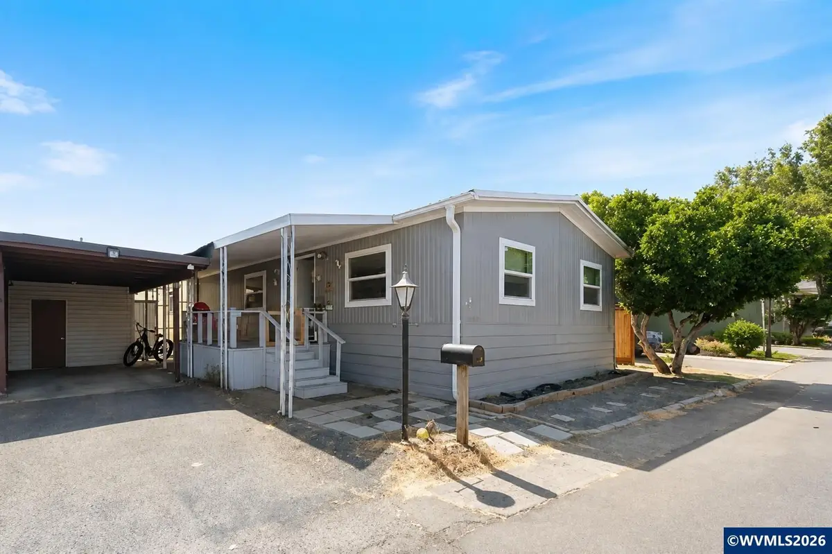 141  17th St, Independence, OR 97351 - #1