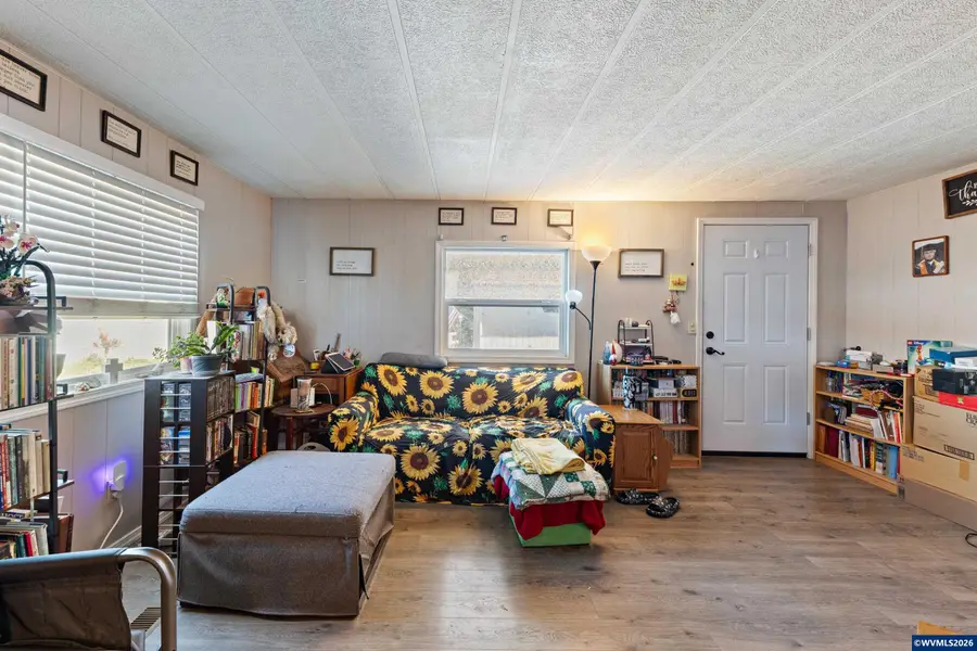 141  17th St, Independence, OR 97351 - #3