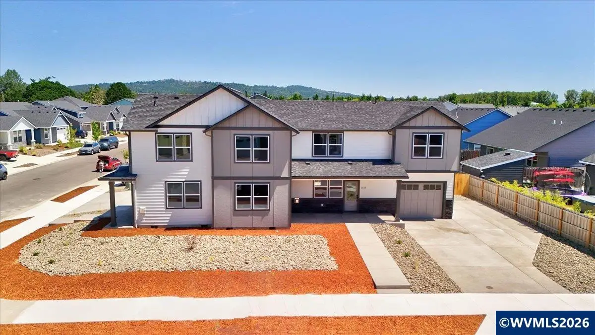 1215 S 11th St, Independence, OR 97351 - #1