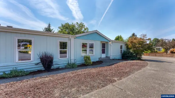 625 SW 9th #28 St, Dundee, OR 97115
