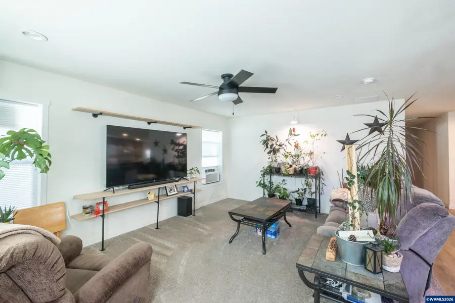 105  Columbus St NE, Albany, OR 97321 - #2