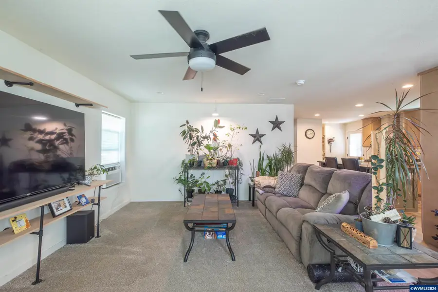 105  Columbus St NE, Albany, OR 97321 - #3