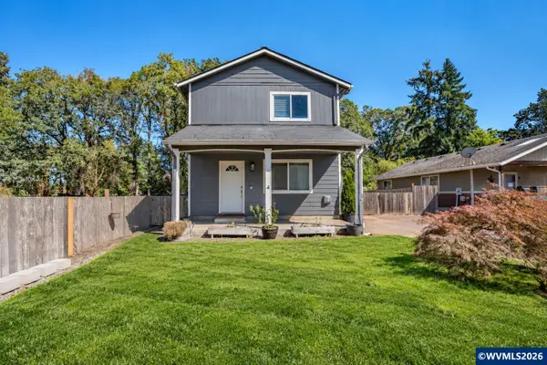 887  Wassom St, Lebanon, OR 97355