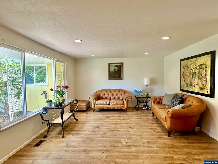 2935 NW Taft Av, Corvallis, OR 97330 - #2