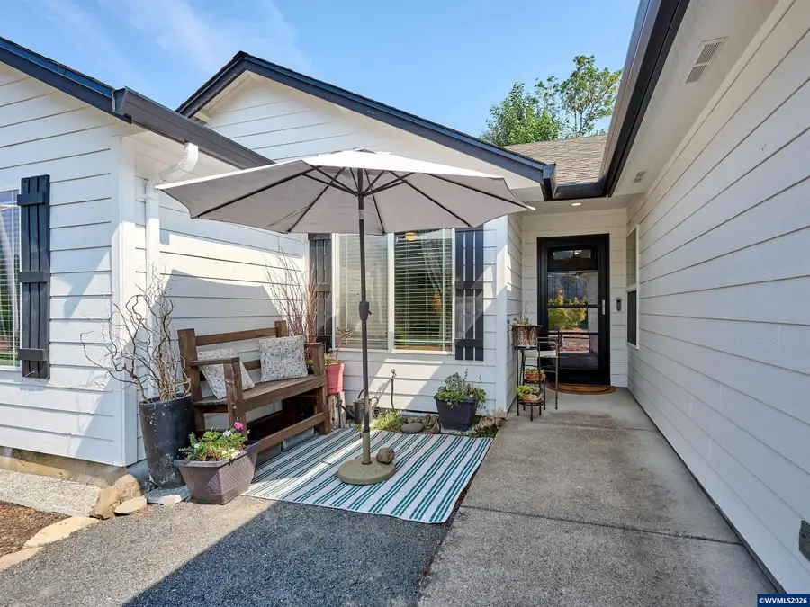 411  Ike Mooney Rd NE, Silverton, OR 97381 - #2