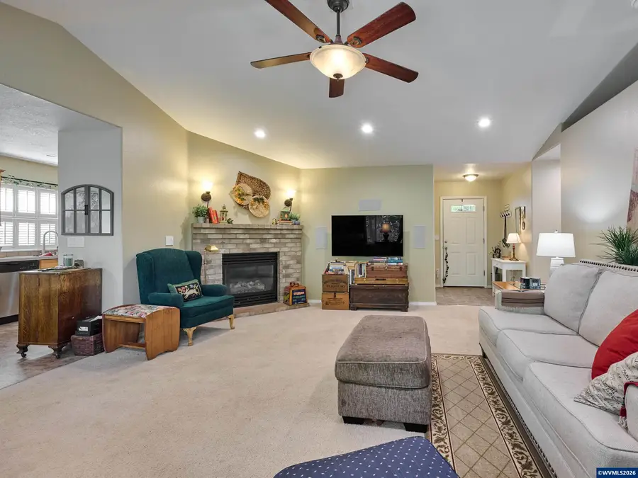 411  Ike Mooney Rd NE, Silverton, OR 97381 - #3