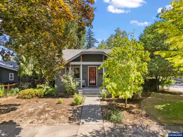 1690  Cottage St SE, Salem, OR 97302