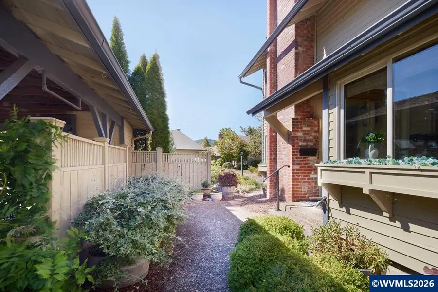 3367 NW Walnut Bl, Corvallis, OR 97330 - #2