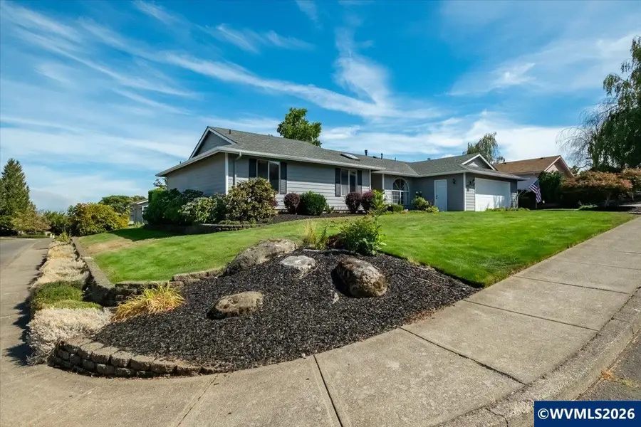 432  Suncrest Av NW, Salem, OR 97304 - #2