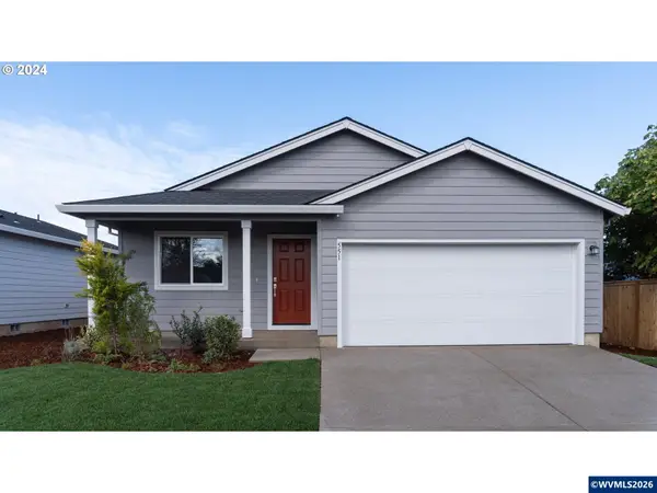 686  Minnesota St, Lebanon, OR 97355