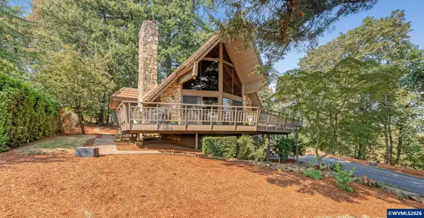 7925  Zion Ct SE, Turner, OR 97392