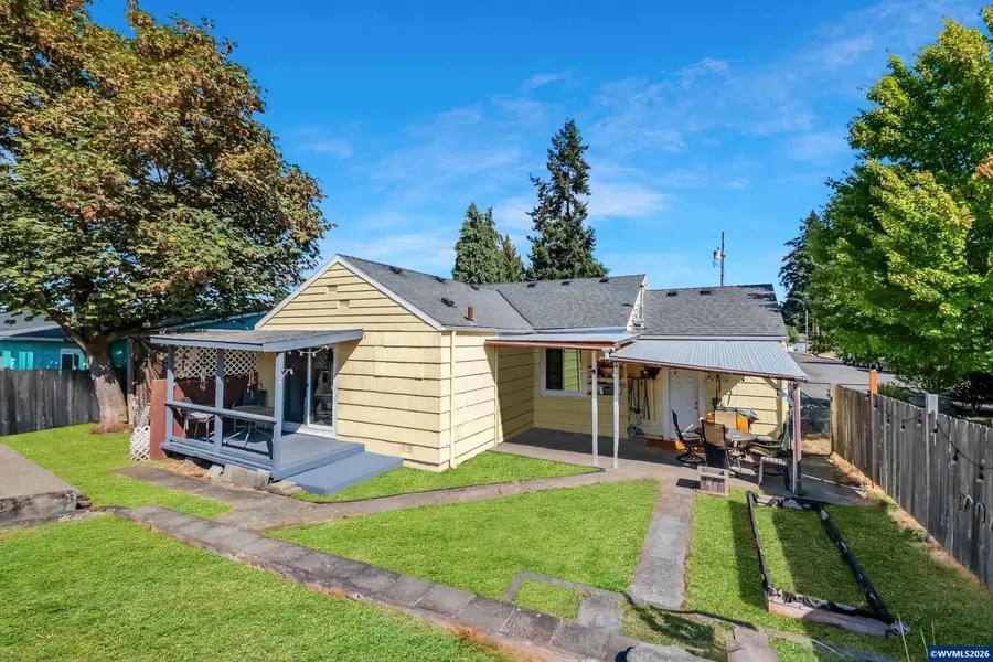 120 E Cedar St, Lebanon, OR 97355 - #2