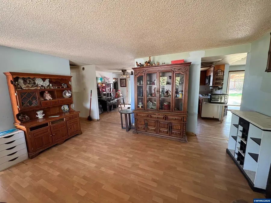 3827  Pine St SE, Albany, OR 97332 - #3