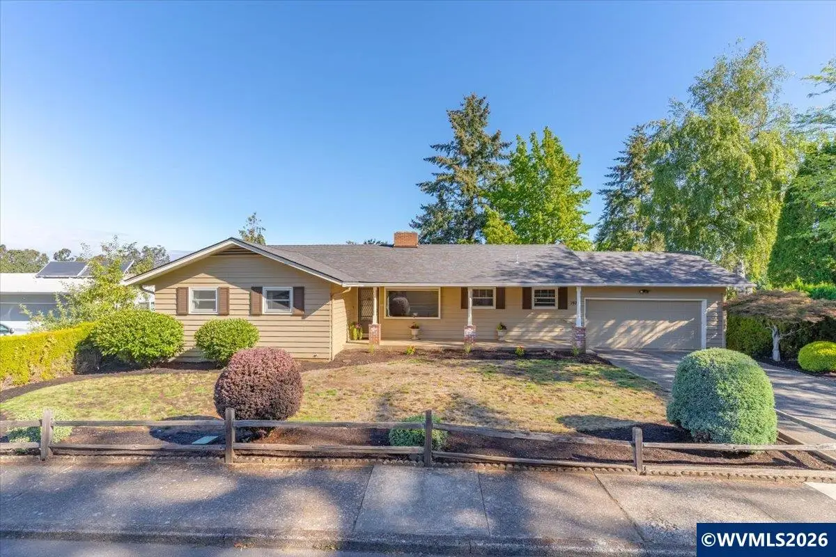 1973  Summit Av NW, Salem, OR 97304 - #1