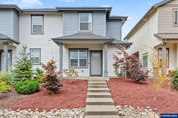 1636 SE Barberry Av, Dallas, OR 97338