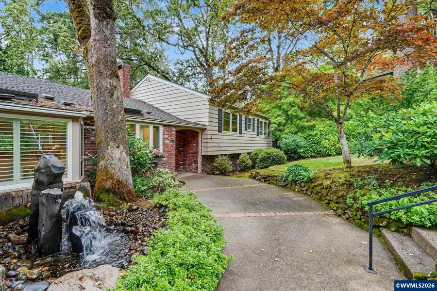 1075  Hansen Av S, Salem, OR 97302 - #2